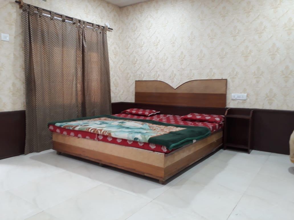 Hotel Neelam Raj Nainital Exterior photo