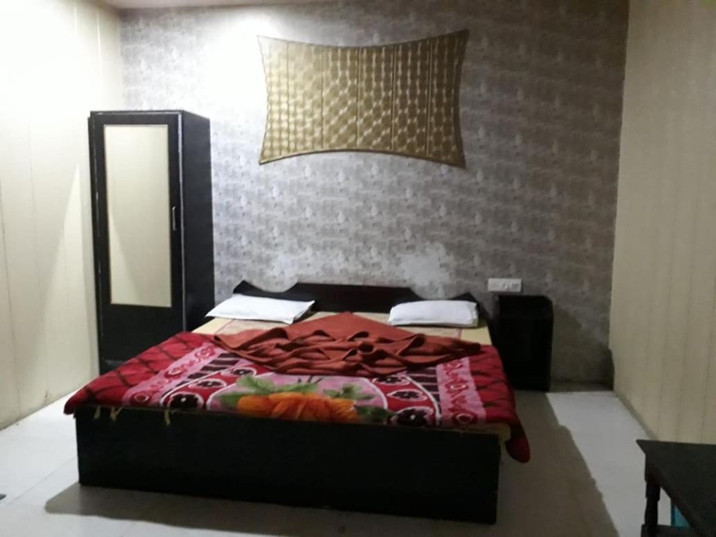 Hotel Neelam Raj Nainital Exterior photo