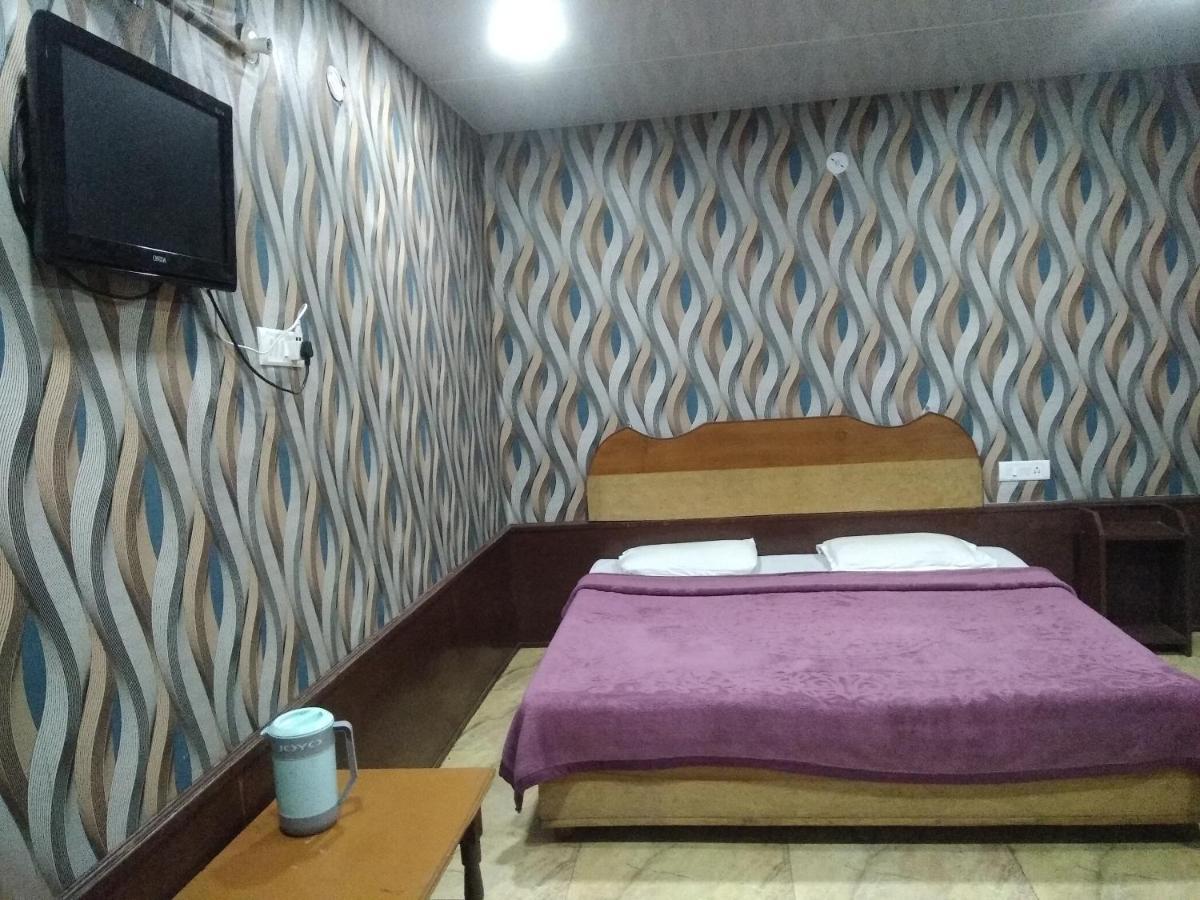Hotel Neelam Raj Nainital Exterior photo
